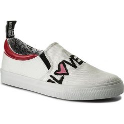 Tenisówki LOVE MOSCHINO - JA15453G05JE110C Canv Bia/Vern Rsso. Białe półbuty damskie Love Moschino, bez wzorów, z gumy, bez obcasa, na płaskiej podeszwie, bez zapięcia. W wyprzedaży za 409,00 zł.