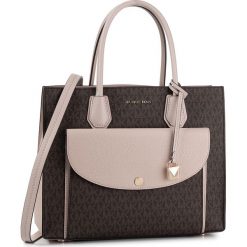 Torebka MICHAEL MICHAEL KORS - Mercer 30F9GM9S7B Brn/Sftpink. Różowe torebki klasyczne damskie MICHAEL Michael Kors, bez wzorów, ze skóry ekologicznej, klasyczne, bez dodatków. W wyprzedaży za 889,00 zł.