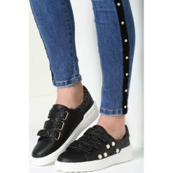 Czarne Buty Sportowe My Sweet Sunshine. Czarne buty sportowe damskie marki vices, z aplikacjami, sportowe. Za 59,99 zł.