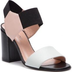 Sandały POLLINI - SA16188C17TD310C Gh/Nu/Ne. Brązowe klapki damskie marki Pollini, bez wzorów, ze skóry, bez obcasa, na obcasie. Za 1279,00 zł.