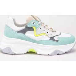 GOE - Buty. Zielone buty sportowe damskie GOE, bez wzorów, ze skóry, sportowe. Za 399,90 zł.