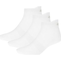 4F 3-pack Skarpetki Biały. Białe skarpetki damskie 4f, bez wzorów, z elastanu. Za 30,95 zł.