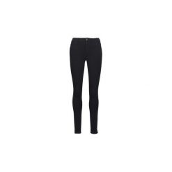 Jeansy slim fit Guess SEXY CURVE. Czarne jeansy damskie Guess, z aplikacjami, z jeansu. Za 373,20 zł.