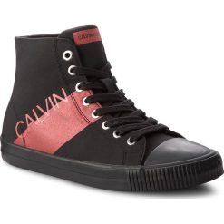 Trampki CALVIN KLEIN JEANS - Dalma RE9804 Black/Metal Red. Czarne półbuty damskie Calvin Klein Jeans, bez wzorów, z jeansu, bez zapięcia. W wyprzedaży za 299,00 zł.