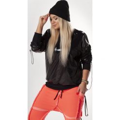 Lateksowa bluza z marszczonymi rękawami. Bluzy damskie Made in Poland, m, bez wzorów, z elastanu, bez rękawów, bez kaptura. Za 229,00 zł.