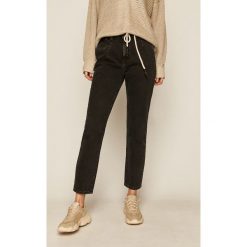 Medicine - Jeansy Denim Days. Czarne jeansy damskie MEDICINE, z podwyższonym stanem. Za 139,90 zł.