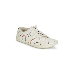 Buty Camper TWSS. Brązowe trampki i tenisówki damskie Camper, bez wzorów, bez zapięcia. Za 559,20 zł.