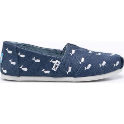 Toms - Espadryle Classic. Niebieskie espadryle damskie marki Toms, bez wzorów, z materiału, bez obcasa. W wyprzedaży za 199,90 zł.