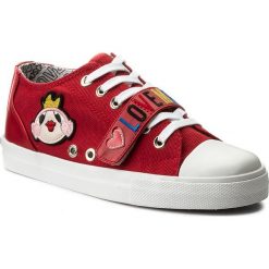 Trampki LOVE MOSCHINO - JA15193G15IE0500 Rosso. Czerwone półbuty damskie Love Moschino, z aplikacjami, z gumy, bez obcasa, na płaskiej podeszwie, bez zapięcia. W wyprzedaży za 499,00 zł.
