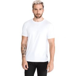 Scotch & Soda Koszulka Biały. Białe podkoszulki męskie Scotch & Soda, l, bez wzorów, z bawełny, bez kołnierzyka, z krótkim rękawem, krótkie. Za 133,95 zł.