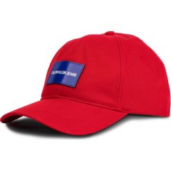 Czapka z daszkiem CALVIN KLEIN JEANS - J Calvin Klein Jeans Cap M K50K504562 638. Czerwone czapki damskie Calvin Klein Jeans, bez wzorów, z bawełny. Za 159,00 zł.