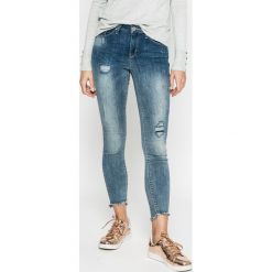 Only - Jeansy Carmen. Niebieskie jeansy damskie rurki ONLY, z bawełny. W wyprzedaży za 79,90 zł.