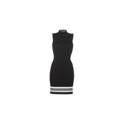Sukienki krótkie Guess PETRA. Czarne sukienki damskie Guess, s, z aplikacjami, bez kołnierzyka, z krótkim rękawem, krótkie, mini. Za 499,00 zł.