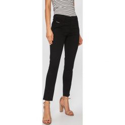 Diesel - Jeansy. Czarne jeansy damskie Diesel, s, z aplikacjami, z elastanu. W wyprzedaży za 479,90 zł.