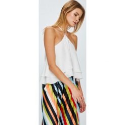 Answear - Top Violet Kiss. Szare topy damskie marki ANSWEAR, l, z materiału. W wyprzedaży za 59,90 zł.