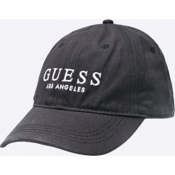 Guess Jeans - Czapka. Szare czapki z daszkiem męskie Guess Jeans, z aplikacjami, z bawełny. Za 139,90 zł.
