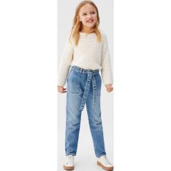 Mango Kids - Jeansy dziecięce Baggy 110-164 cm. Niebieskie jeansy dziewczęce Mango Kids, w paski, z bawełny, z podwyższonym stanem. W wyprzedaży za 79,90 zł.