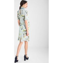 Sukienki: Hope & Ivy Maternity HIGH NECK FRILL PENCIL DRESS Sukienka koktajlowa sage