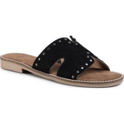 Klapki MARCO TOZZI - 2-27110-24 Black 001. Czarne klapki damskie Marco Tozzi, bez wzorów, ze skóry, bez obcasa, na obcasie. Za 189,00 zł.