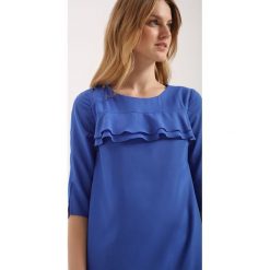 Sukienka damska gładka. Niebieskie sukienki damskie Top Secret, na lato, bez wzorów, eleganckie, bez kołnierzyka, bez rękawów, w kształcie a. W wyprzedaży za 64,99 zł.