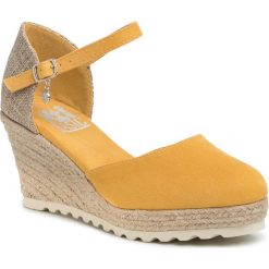 Espadryle XTI - 34286 Yellow. Żółte espadryle damskie Xti, bez wzorów, ze skóry ekologicznej, bez obcasa, na koturnie. Za 209,00 zł.