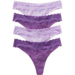 Stringi z koronką (4 pary) bonprix lila - bez. Fioletowe stringi bonprix, w koronkowe wzory, z koronki. Za 39,96 zł.