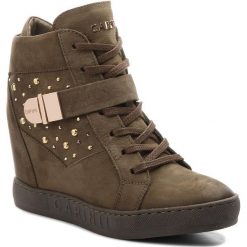 Sneakersy CARINII - B4395 I43-000-000-B88. Zielone sneakersy damskie Carinii, z materiału. W wyprzedaży za 249,00 zł.