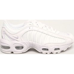 Nike - Buty Air Max Tailwind. Białe buty sportowe damskie Nike, bez wzorów, z gumy, sportowe. Za 729,90 zł.