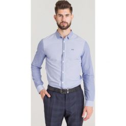 KOSZULA ARMANI EXCHANGE. Niebieskie koszule męskie Armani Exchange, xl, w paski, z bawełny, z klasycznym kołnierzykiem, bez rękawów. Za 194,50 zł.