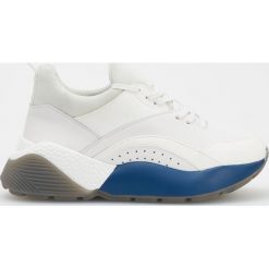Sportowe buty na grubej podeszwie - Biały. Białe buty sportowe damskie marki Reserved. Za 299,99 zł.