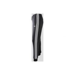 Spodnie dresowe Gym & Pilates męskie. Czarne spodnie męskie Adidas, m, z bawełny. Za 199,99 zł.
