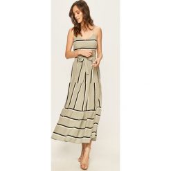 Vero Moda - Sukienka. Czarne sukienki damskie Vero Moda, na co dzień, s, bez wzorów, z bawełny, casualowe, bez kołnierzyka, bez rękawów, midi, rozkloszowane. Za 169,90 zł.