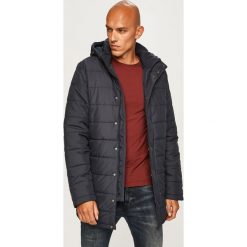 Jack Wolfskin - Kurtka. Niebieskie płaszcze męskie Jack Wolfskin, m, bez wzorów, z poliesteru, krótkie, z kapturem. W wyprzedaży za 449,90 zł.