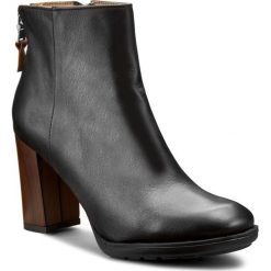 Botki KARINO - 1809/076-P Czarny. Fioletowe buty zimowe damskie marki Karino, ze skóry. W wyprzedaży za 219,00 zł.