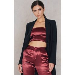NA-KD Party Top Metallic Bandeau - Red. Czerwone topy damskie NA-KD Party, bez wzorów, z poliesteru, bez kołnierzyka. Za 100,95 zł.