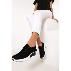 Czarne Buty Sportowe Nautiney. Czarne buty sportowe damskie Born2be, bez wzorów, sportowe. Za 59,99 zł.
