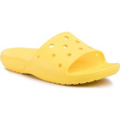 Klapki CROCS - Classic Crocs Slide 206121 Lemon. Żółte klapki damskie Crocs, bez wzorów, z tworzywa sztucznego, bez obcasa. Za 89,00 zł.