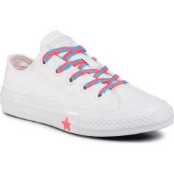 Trampki CONVERSE - 364189C White/Racer Pink/Gnarly Blue. Białe trampki dziewczęce Converse, bez wzorów, z gumy, na sznurówki. W wyprzedaży za 139,00 zł.
