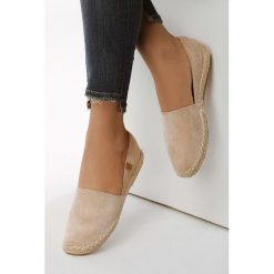 Beżowe Espadryle Qualifications. Brązowe espadryle damskie Born2be, bez wzorów, bez obcasa, na płaskiej podeszwie. Za 89,99 zł.