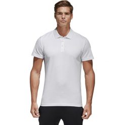 MĘSKA KOSZULKA POLO ESSENTIALS BASIC (XL). Koszulki męskie Adidas, xl, bez wzorów, klasyczne, bez rękawów. W wyprzedaży za 99,99 zł.