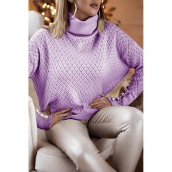 Sweter damski ZEFERA LILA. Fioletowe swetry damskie IVET, bez wzorów, z dzianiny, bez rękawów, bez kaptura. W wyprzedaży za 59,00 zł.