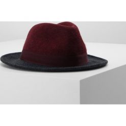 Kapelusze męskie: Menil LUCCA Kapelusz bordeaux/blue