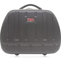Kosmetyczka "Brava" w kolorze czarnym - 32 x 23 x 16 cm. Czarne kosmetyczki męskie marki Hero, z tworzywa sztucznego. W wyprzedaży za 56,95 zł.