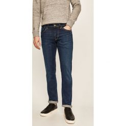 Pepe Jeans - Jeansy Cash. Niebieskie jeansy męskie Pepe Jeans, bez wzorów. W wyprzedaży za 179,90 zł.
