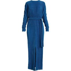 Gestuz GARDENA DRESS Suknia balowa deep water. Niebieskie sukienki damskie marki Gestuz, s, bez wzorów, z poliesteru, wizytowe, bez kołnierzyka, bez rękawów. Za 669,00 zł.