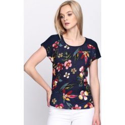 Granatowy T-shirt Sweet Taste. Niebieskie bluzki damskie marki Born2be, l. Za 39,99 zł.