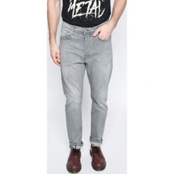 Pepe Jeans - Jeansy. Szare jeansy męskie z dziurami Pepe Jeans. W wyprzedaży za 239,90 zł.