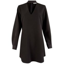 Closet London Bluzka Damska 42 Czarna. Czarne bluzki damskie Closet London, bez wzorów, bez kołnierzyka, bez rękawów. Za 179,00 zł.