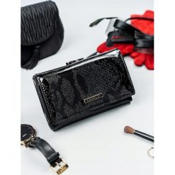 Stylowy portfel damski czarny Cavaldi PL23-SN - Czarny. Czarne portfele damskie 4U Cavaldi, bez wzorów, ze skóry. Za 49,99 zł.