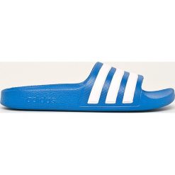 Adidas - Klapki. Niebieskie sandały chłopięce Adidas, z gumy, bez zapięcia. Za 69,90 zł.